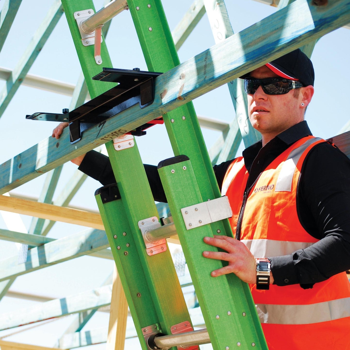 SLE 800 Ladder Bracket Scaflok Parapet & Handrail Ladder Bracket - Support